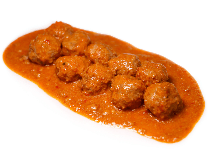 Albóndigas de pollo payés en salsa de almendras