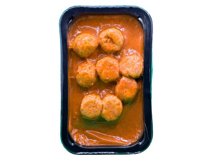 Albóndigas de pollo payés en salsa de almendras